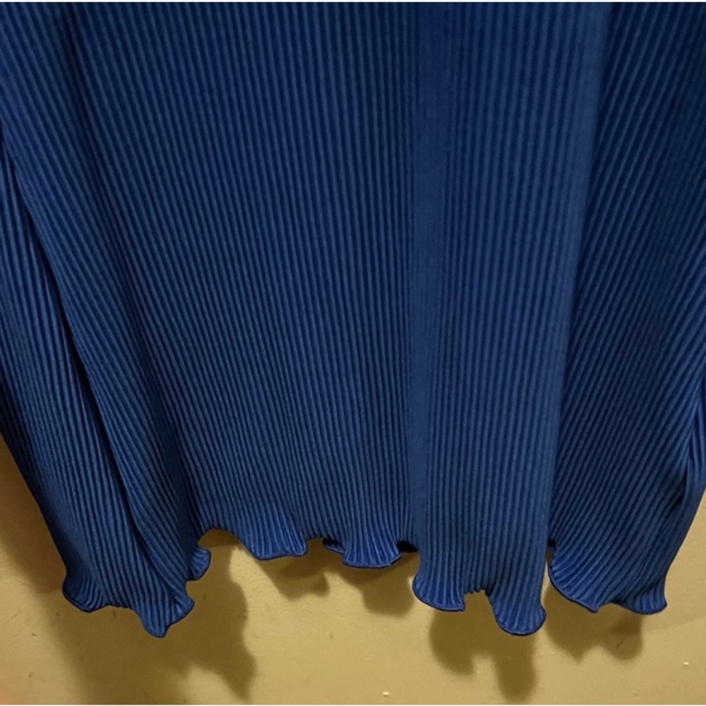 Davi & Dani crinkle pleat bell bottom pull on pant blue 1X‎
